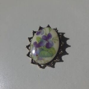 Vintage English Floral Violet Brooch Womens Gold Purple Victorian Style